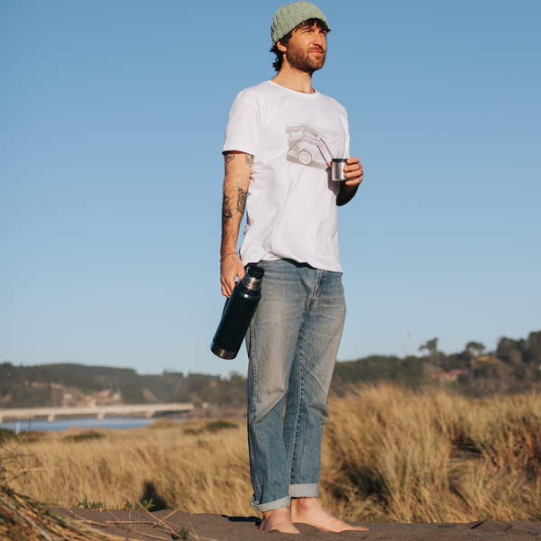 POLERA MANGA CORTA HOMBRE SURF BLANCA - ALGODÓN ORGÁNICO