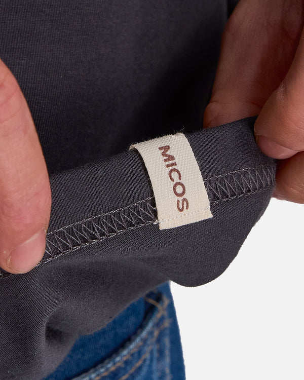 Polera manga corta plomo